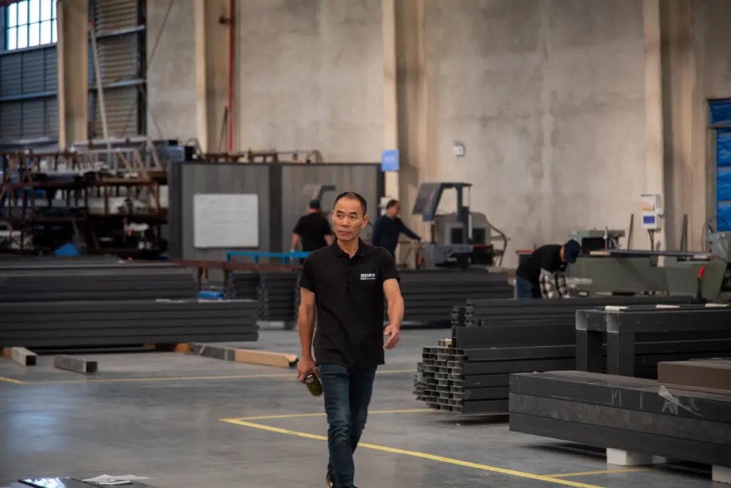 Pergola component assembly and inspection at the GEC manufacturing site